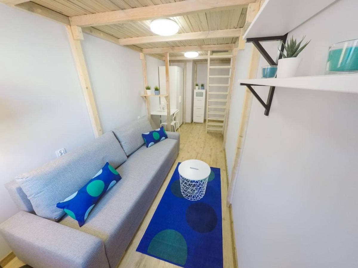 Rynek 20/21 -Cosy New Apartment On The Market Square - 4 Bedrooms - 8 People فروتسواف المظهر الخارجي الصورة