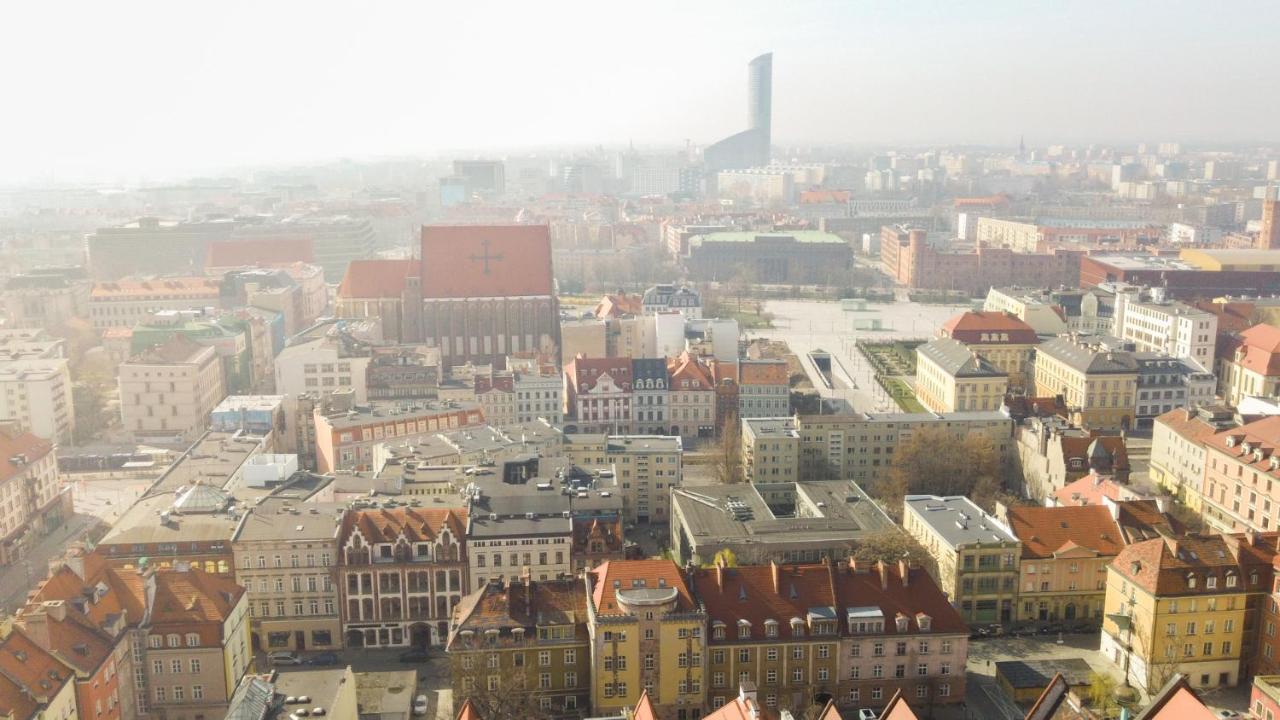 Rynek 20/21 -Cosy New Apartment On The Market Square - 4 Bedrooms - 8 People فروتسواف المظهر الخارجي الصورة