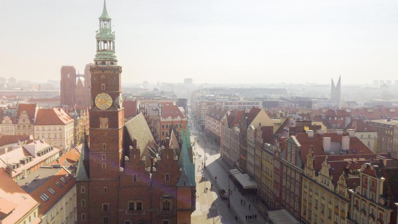 Rynek 20/21 -Cosy New Apartment On The Market Square - 4 Bedrooms - 8 People فروتسواف المظهر الخارجي الصورة